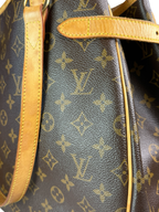 LOUIS VUITTON LV Monogram Batignolles Vertical Bag