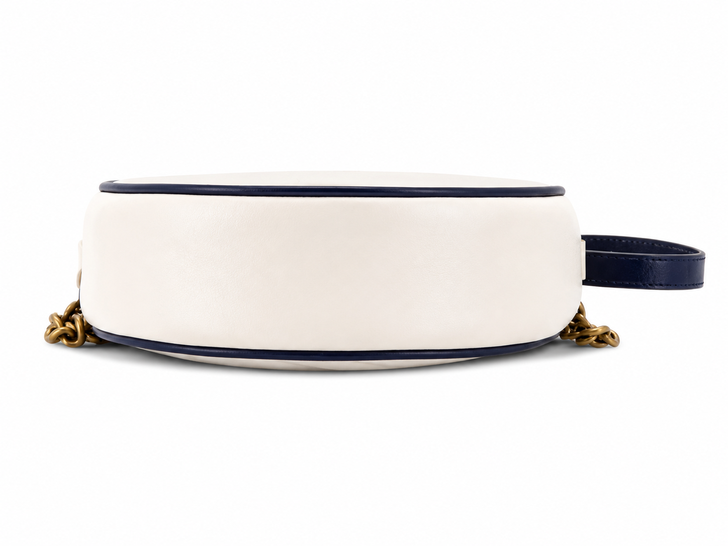 GUCCI GG MARMONT MATELASSÉ MINI ROUND SHOULDER BAG ￼
