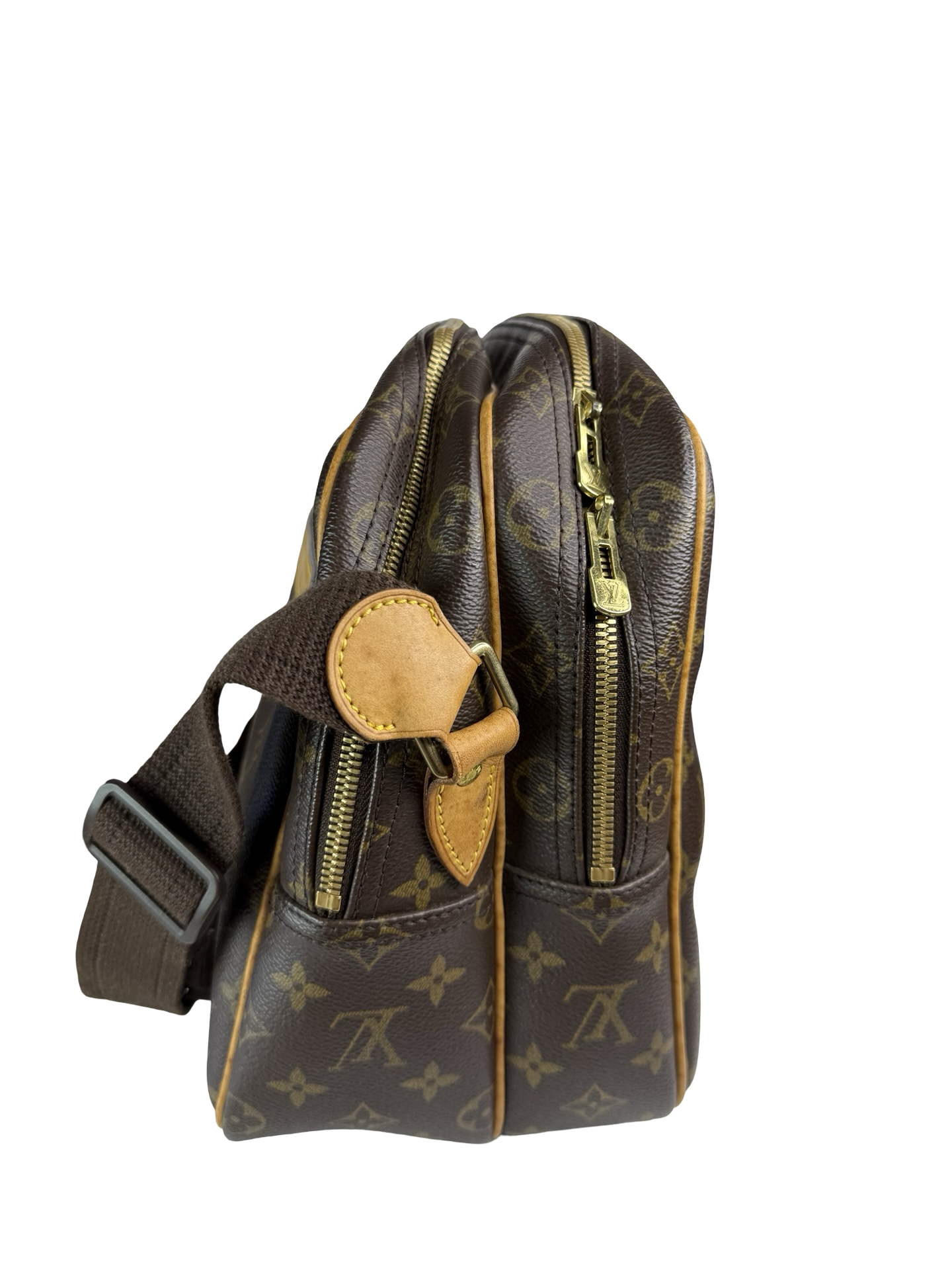 LOUIS VUITTON  LV Monogram Reporter GM