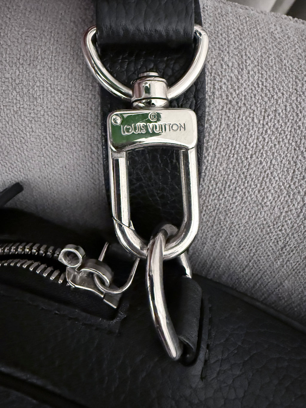 Louis Vuitton Armand Business Bag briefcase PM Taurillon Leather 2Way bag.