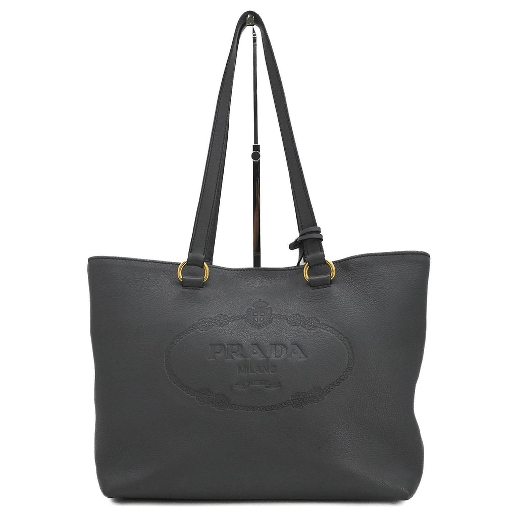 Authentic Prada
Vitello Daino Leather Tote