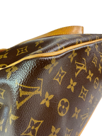 LOUIS VUITTON  LV Monogram Reporter GM