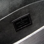 LOUIS VUITTON LV Pochette Félicie in Black,
EPI leather With a Silver-Tone Chain Strap