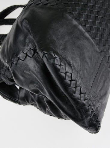 BOTTEGA VENETA Black Intrecciato Woven Calf Leather Top Handle Bag