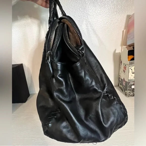 BOTTEGA VENETA Black Intrecciato Woven Calf Leather Top Handle Bag