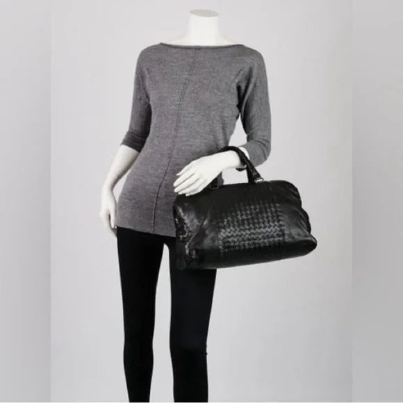 BOTTEGA VENETA Black Intrecciato Woven Calf Leather Top Handle Bag